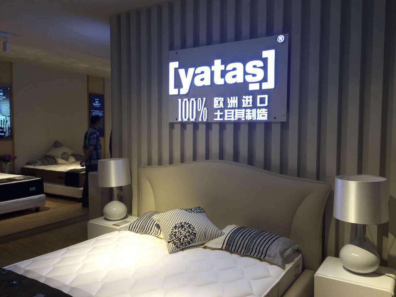 夜猫视频APP官方网站下载东莞店内景